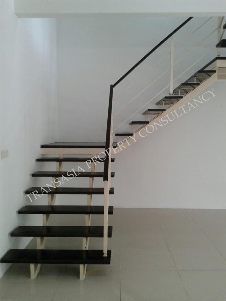 double storey terrace Ken Rimba, Shah Alam