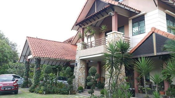 3 Sty Bungalow, Bangi Golf Resort, Selangor