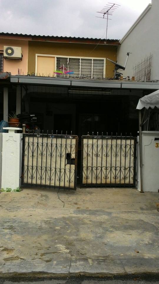 Low Cost Double Storey Taman Rasmi Jaya, Selangor