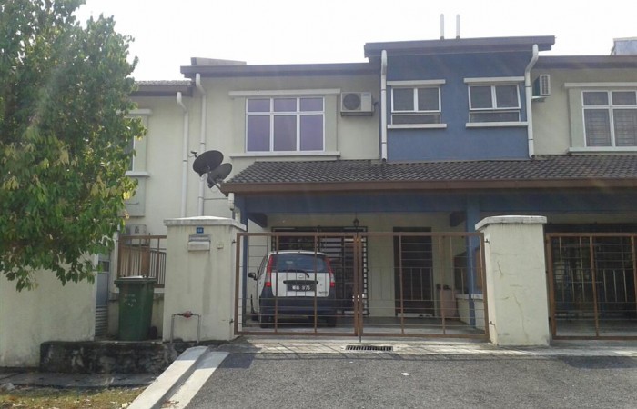 2 Storey Terrace Taman Puncak Jalil, Seri Kembangan 