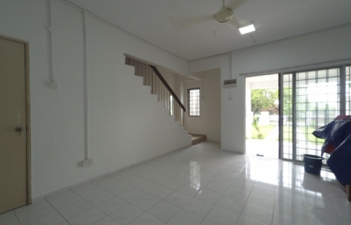 Rumah Untuk Dijual Taman Puchong Utama Puchong Terrace Teres Intermediate Ejen Hartanah Berdaftar Puchong